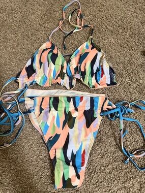 Multicolor Camo Print Triangle String Bikini